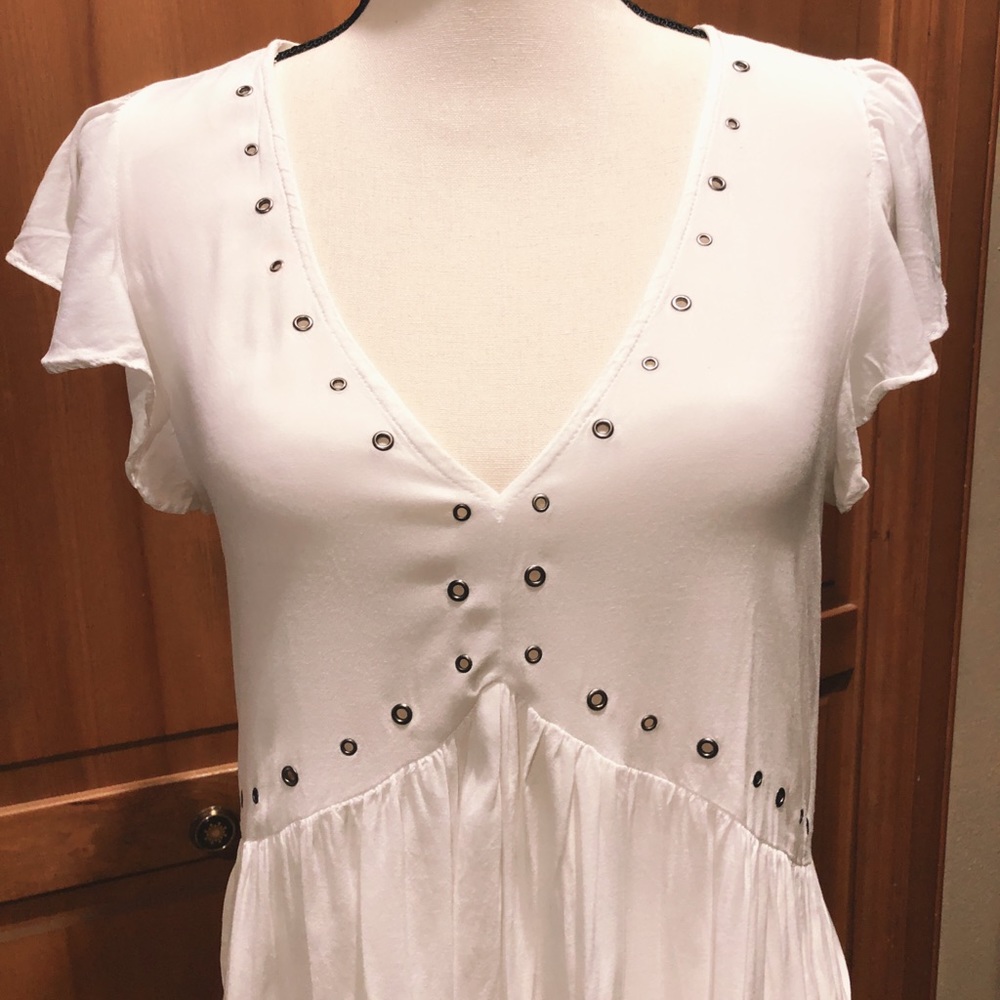 AEROPOSTAL. Womens white top